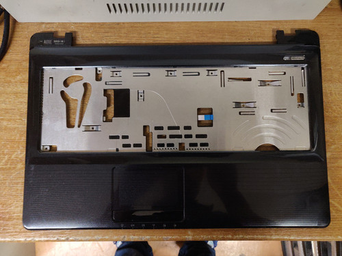 Top cover asus a52j touchpad - top,