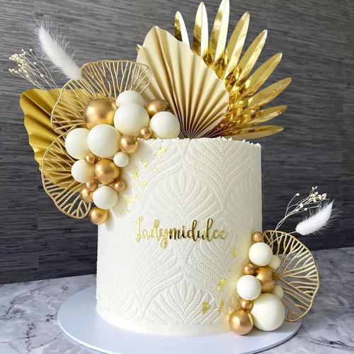 Cake toppers buon - cake,