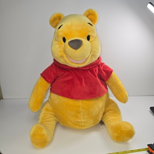 Disney store winnie the - store,