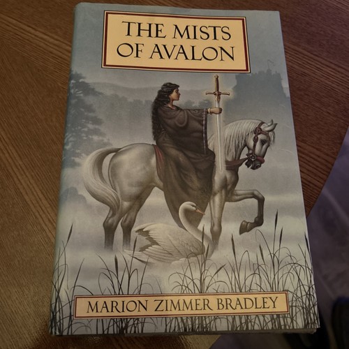 The mists avalon marion - mists, by