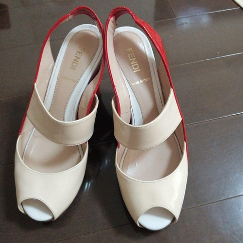 Sandali con zeppa fendi pelle - zeppa,