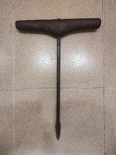 GRANDE TRIVELLA PER LEGNO ANTICA REALIZZATA A MANO.