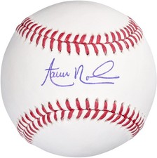 Baseball firmato Aaron Nola