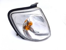 Luce segnale di svolta anteriore destra Nissan Terrano II 2002 261300X000