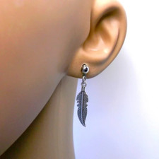 1x Orecchino a perno con PIUMA