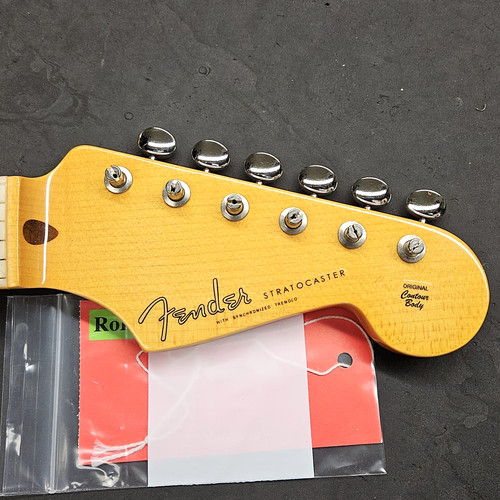 Fender eric johnson strat - fender,