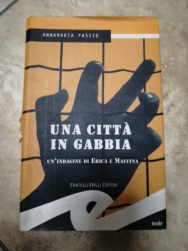 Una citta gabbia - citta',