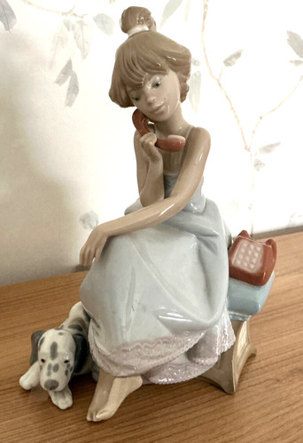 Lladro chit chat girl - lladro,