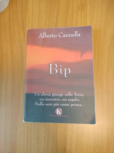 Bip aliena giunge sulla - bip,
