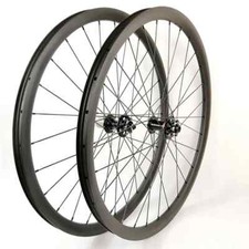 Set ruote in carbonio tubeless