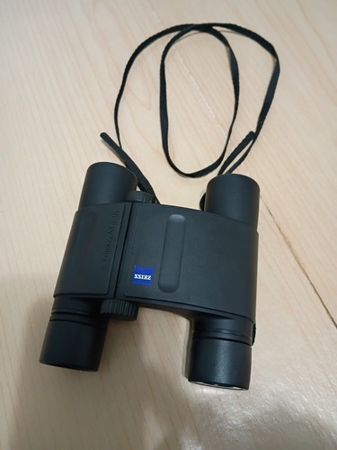 Zeiss victory 10x25 compact - zeiss, t*