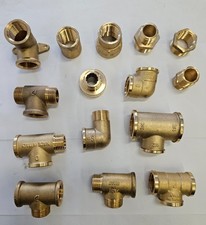 GOMITO, NIPPLES, TEE