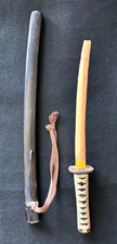 Antica spada giapponese con lama in legno e montaggio wakizashi lunghezza 29,1 in