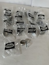 Lotto di 17 tiranti/pomelli