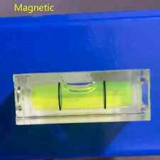 Livella a bolla con Striscia