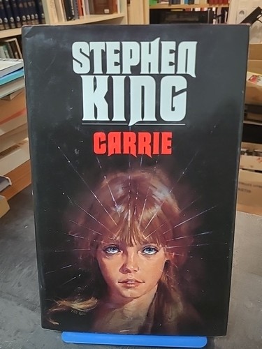 Carrie stephen king - carrie,