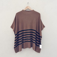 J. Poncho girocollo a righe OS