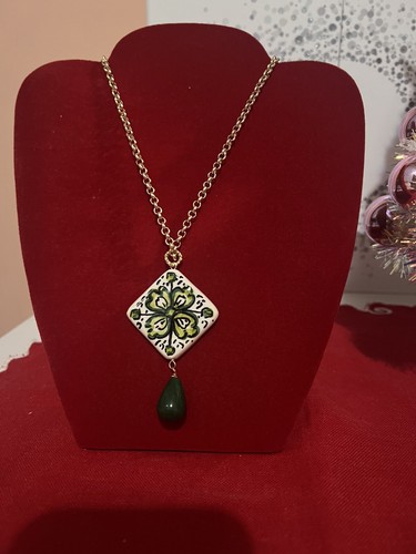 Collana con mattonella in - mattonella,