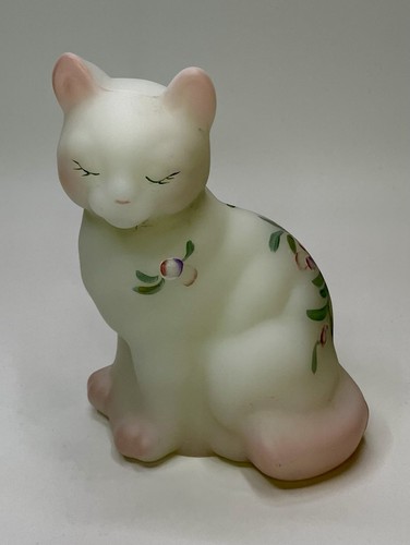 Gatto seduto birmano - , giardino