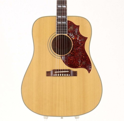 Gibson hummingbird quilt - gibson,
