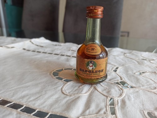 Bottiglia liquore cognac - bottiglia,