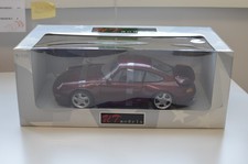 Porsche 993 Turbo 1:18 UT
