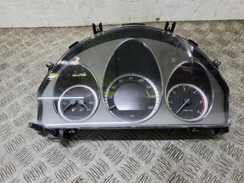 Quadro strumenti mercedes - strumenti,