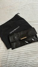 Pochette/borsa a tracolla Emporio Armani in vernice nera tracolla staccabile lusso