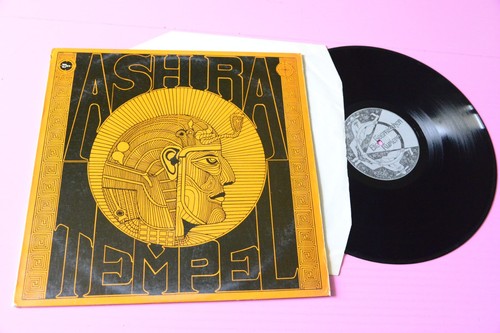 Ash tempel stesso titolo - ash, ra