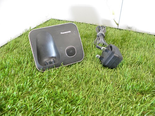 Panasonic tg6811e solo base - kx-tg6811e,
