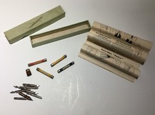 SCRITTURA-CALLIGRAFIA-PENNE