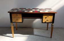 Scrivania in stile Mid-century modern