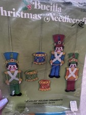 Raro Vintage Bucilla Gioielli