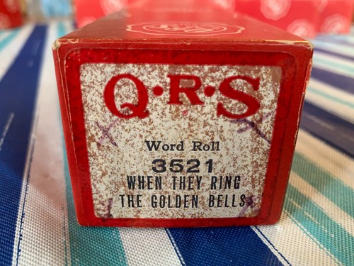 Vintage player piano - q-r-s,