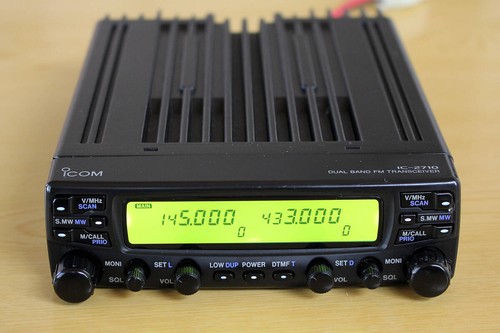 Icom 2710 144 - 144/430mhz, dual
