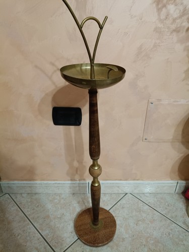 Vecchio posacenere terra - posacenere, da