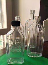 Vecchie bottiglie medicinali