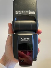 Canon Speedlite 580EX II flash
