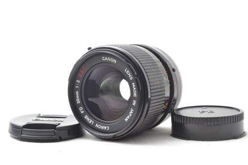 Near mint canon 35mm f - 35mm, f/2