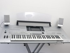 Yamaha Tyros 3 Workstation