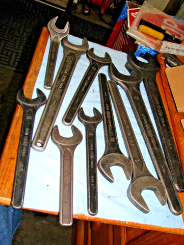 Large metric wrench lot - large,