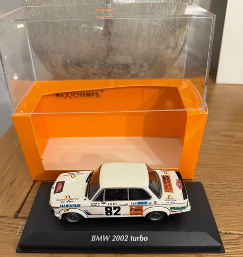 1975 bmw 2002 - 1/43,