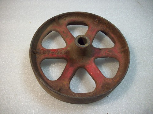 Antico carrello agricolo