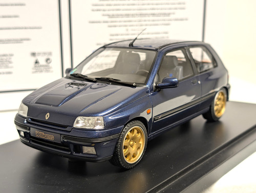 Otto mobile renault clio - 1:18,