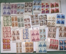 Lotto di 23 quartini di