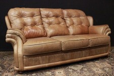 Divano 3 / tre / posti originale Chesterfield Chester inglese / marrone maggese