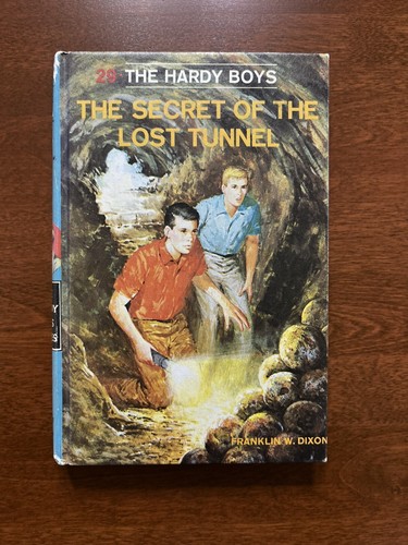 Vintage 1968 hardy boys secret - hardy,