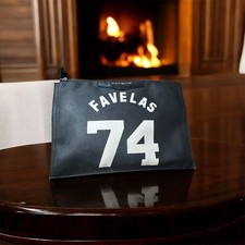 Pochette Givenchy Favelas 74