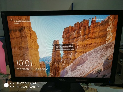 Monitor asus splendid - 19",