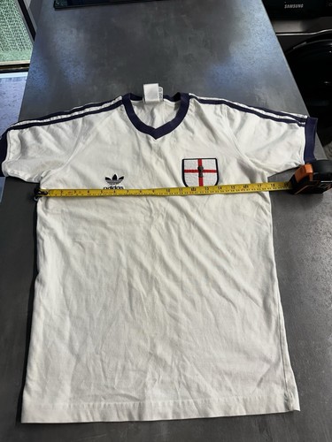 Shirt adidas world - t-shirt,